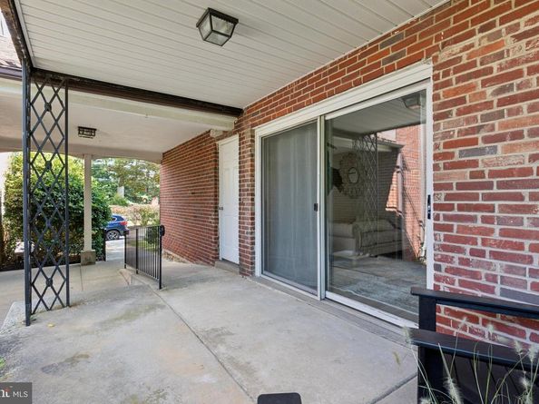 922 Montgomery Avenue C1, Bryn Mawr PA 19010