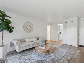 922 Montgomery Avenue C1, Bryn Mawr PA 19010