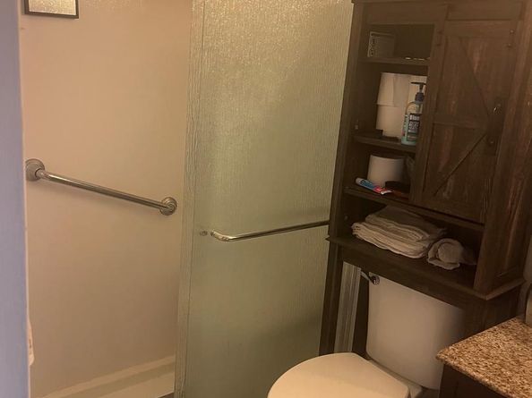 100 E Glenolden Avenue E21, Glenolden PA 19036