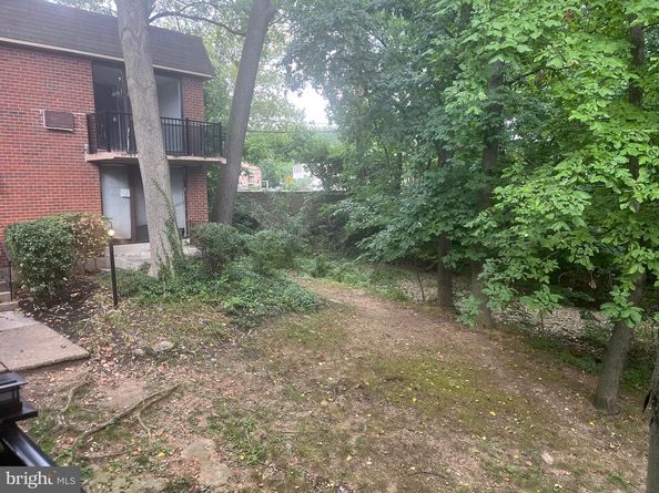 100 E Glenolden Avenue E21, Glenolden PA 19036