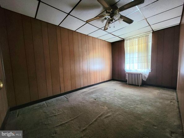 5447 Beaumont Avenue, Philadelphia PA 19143