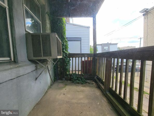 5447 Beaumont Avenue, Philadelphia PA 19143