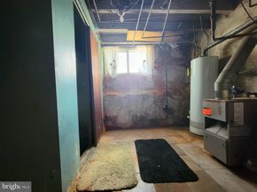 5447 Beaumont Avenue, Philadelphia PA 19143