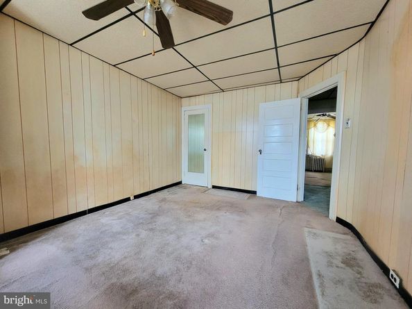5447 Beaumont Avenue, Philadelphia PA 19143