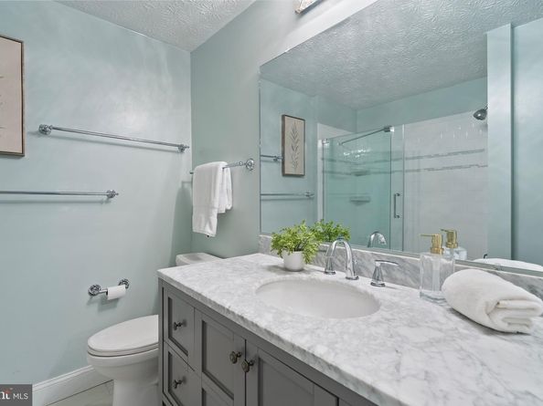 7894 Tyson Oaks Circle, Vienna VA 22182