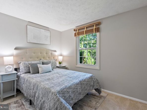 7894 Tyson Oaks Circle, Vienna VA 22182