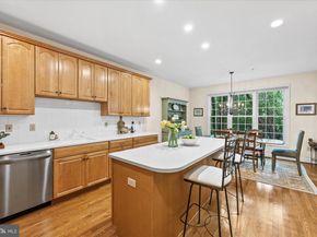 7804 Gate Post Way, Potomac MD 20854