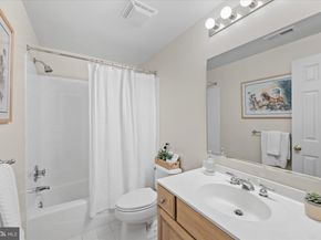 7804 Gate Post Way, Potomac MD 20854