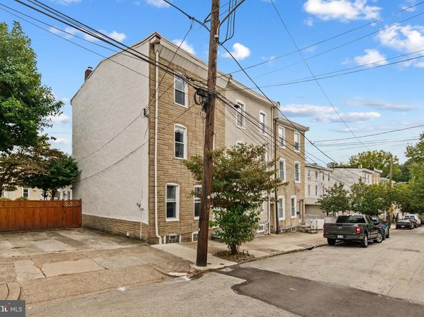 127 Seville Street, Philadelphia PA 19127