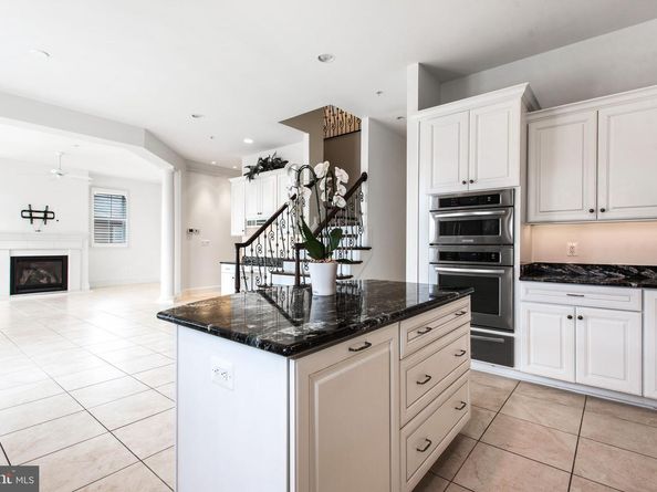 8319 Quarry Manor Terrace, Bethesda MD 20817
