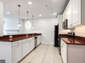 8319 Quarry Manor Terrace, Bethesda MD 20817