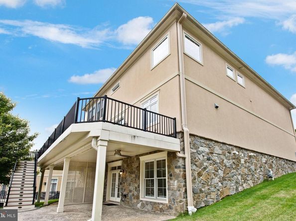 8319 Quarry Manor Terrace, Bethesda MD 20817