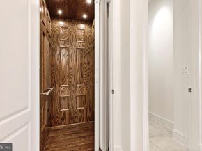 8319 Quarry Manor Terrace, Bethesda MD 20817