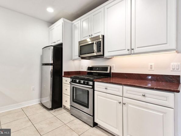 8319 Quarry Manor Terrace, Bethesda MD 20817