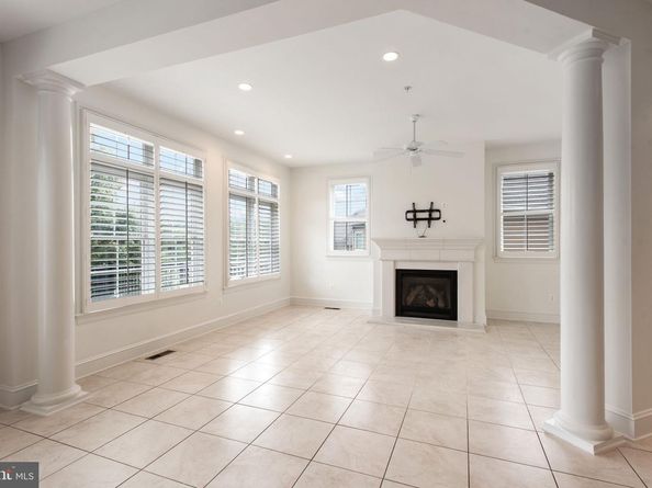 8319 Quarry Manor Terrace, Bethesda MD 20817