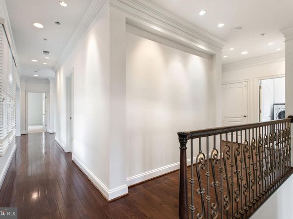 8319 Quarry Manor Terrace, Bethesda MD 20817