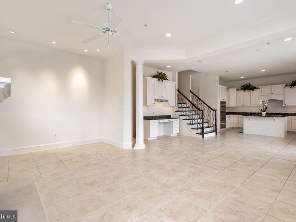 8319 Quarry Manor Terrace, Bethesda MD 20817