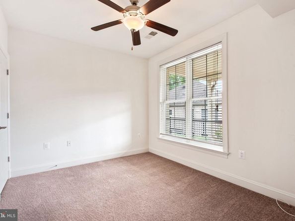 8319 Quarry Manor Terrace, Bethesda MD 20817