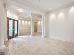 8319 Quarry Manor Terrace, Bethesda MD 20817