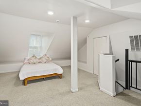 303 S 11TH Street 9, Philadelphia PA 19107