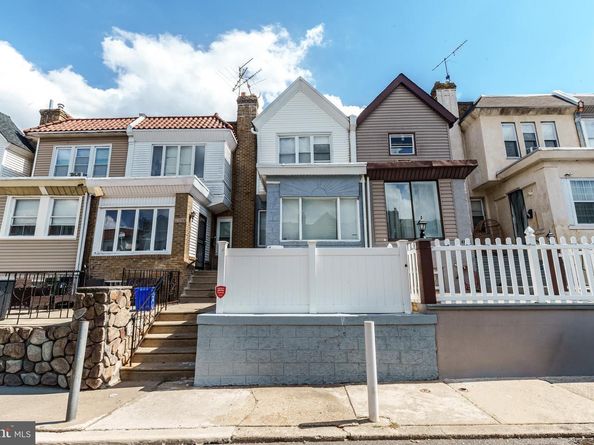 4735 Tampa Street, Philadelphia PA 19120