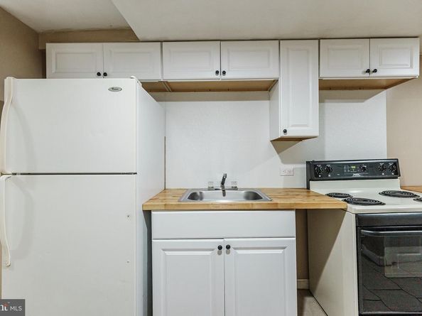 4735 Tampa Street, Philadelphia PA 19120