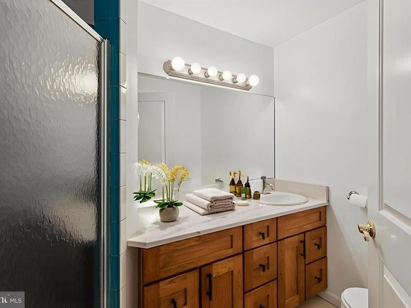 3937 Terrace Street, Philadelphia PA 19128