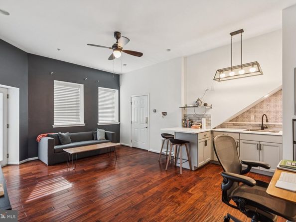 3937 Terrace Street, Philadelphia PA 19128
