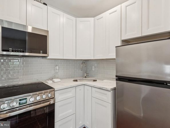 3937 Terrace Street, Philadelphia PA 19128