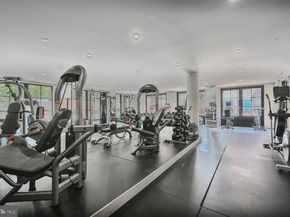 1615 N Queen Street M303, Arlington VA 22209