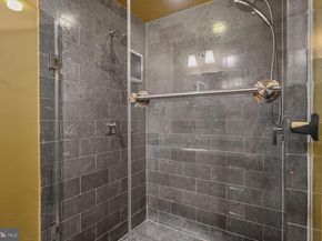 1615 N Queen Street M303, Arlington VA 22209