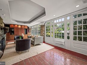 501 E Sedgwick Street, Philadelphia PA 19119