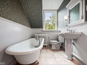 501 E Sedgwick Street, Philadelphia PA 19119