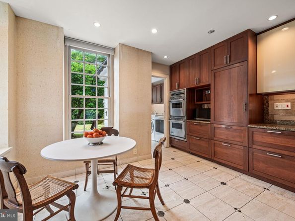 501 E Sedgwick Street, Philadelphia PA 19119