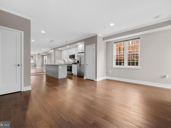 948 Division Avenue NE, Washington DC 20019
