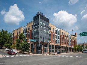 989 S Buchanan Street 311, Arlington VA 22204