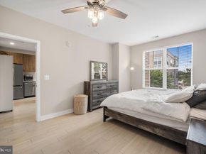 989 S Buchanan Street 311, Arlington VA 22204