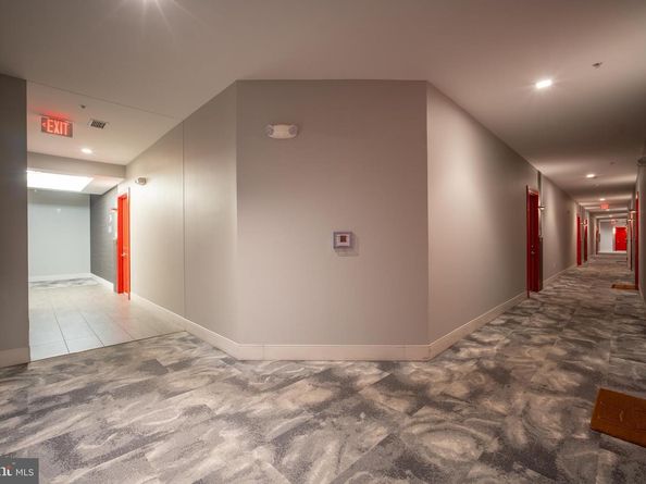 989 S Buchanan Street 311, Arlington VA 22204