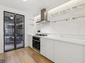 1537 S Lecount Street, Philadelphia PA 19146
