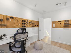 1537 S Lecount Street, Philadelphia PA 19146