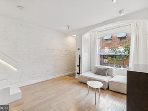 1537 S Lecount Street, Philadelphia PA 19146