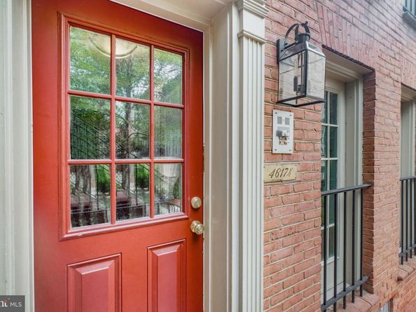 4617 1/2 Macarthur Boulevard NW A, Washington DC 20007