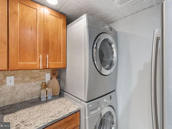 4617 1/2 Macarthur Boulevard NW A, Washington DC 20007