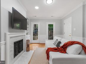 4617 1/2 Macarthur Boulevard NW A, Washington DC 20007