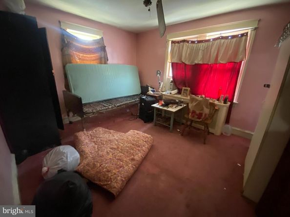 417 Holly Road, Yeadon PA 19050
