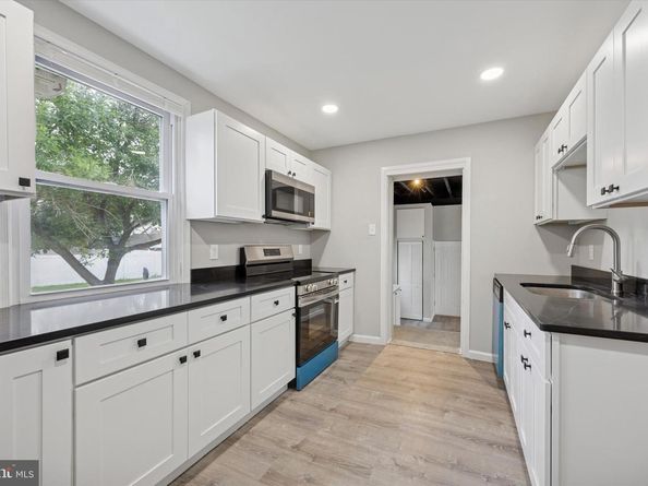 505 Fernwood Avenue, Folsom PA 19033