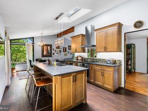 305 Highview Drive, Wayne PA 19087