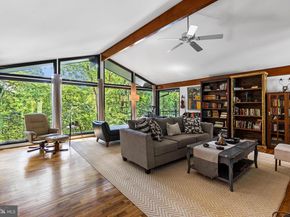 305 Highview Drive, Wayne PA 19087