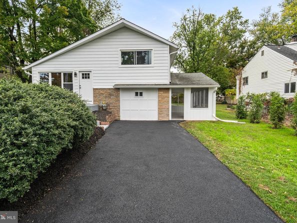 1274 Beverly Road, Warminster PA 18974