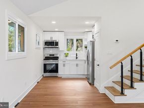 1274 Beverly Road, Warminster PA 18974